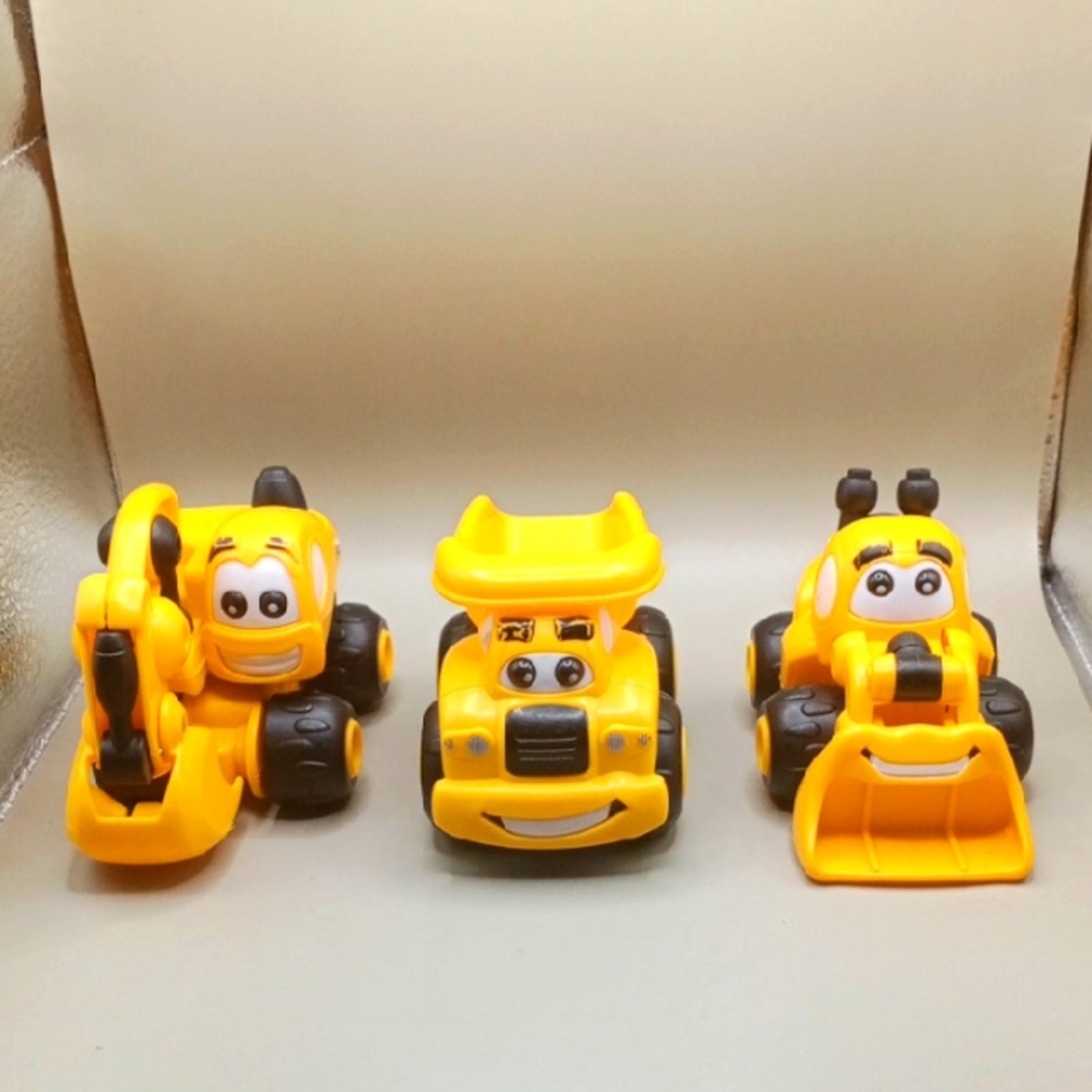 Yellow Construction Toy Set